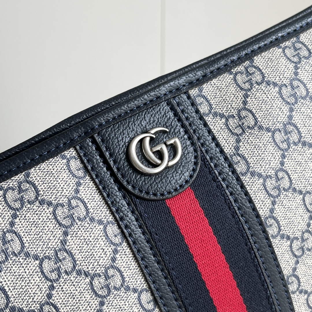 Gucci Clutch Bags